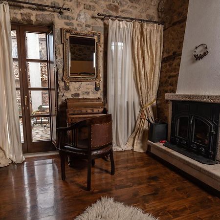 Proselinos Hotel Dimitsana Luaran gambar