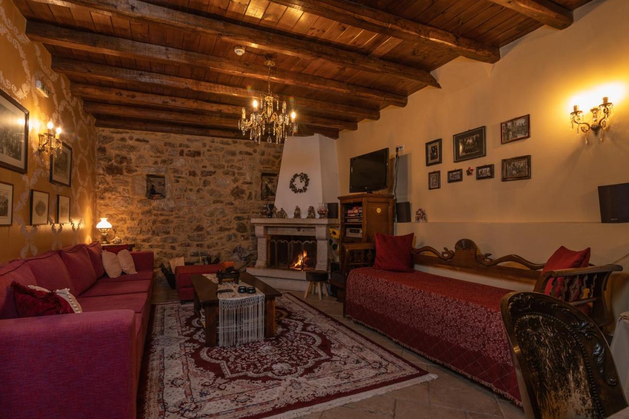 Proselinos Hotel Dimitsana Luaran gambar
