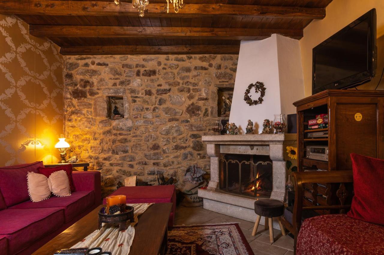Proselinos Hotel Dimitsana Luaran gambar