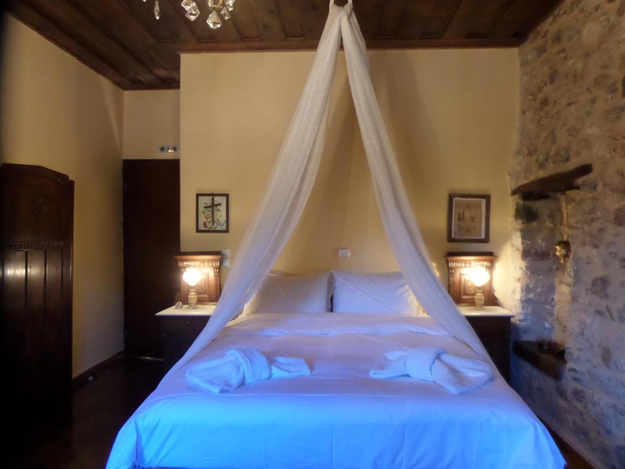Proselinos Hotel Dimitsana Luaran gambar